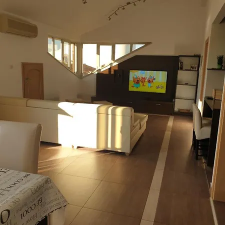 Seafront Appartement Pula