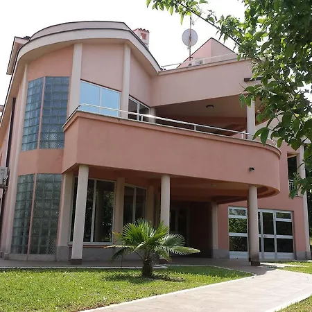 Seafront Appartement Pula